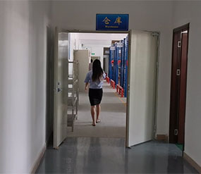 (視頻)全檢包裝，倉庫